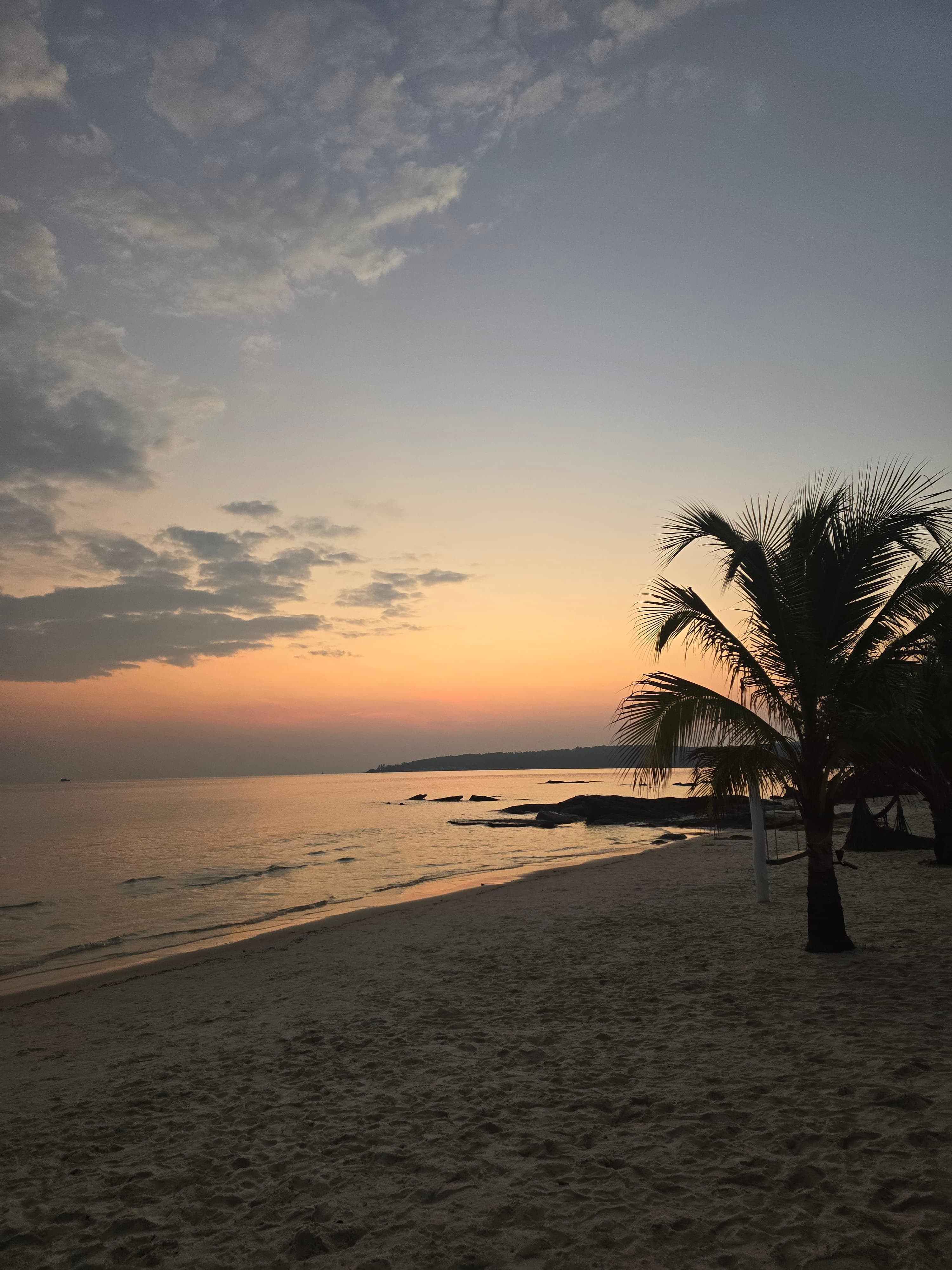 Late-afternoon tropical coastline on Koh Rong